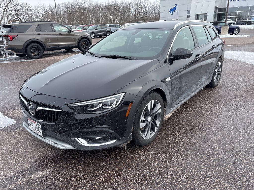 2018 BUICK Regal TourX