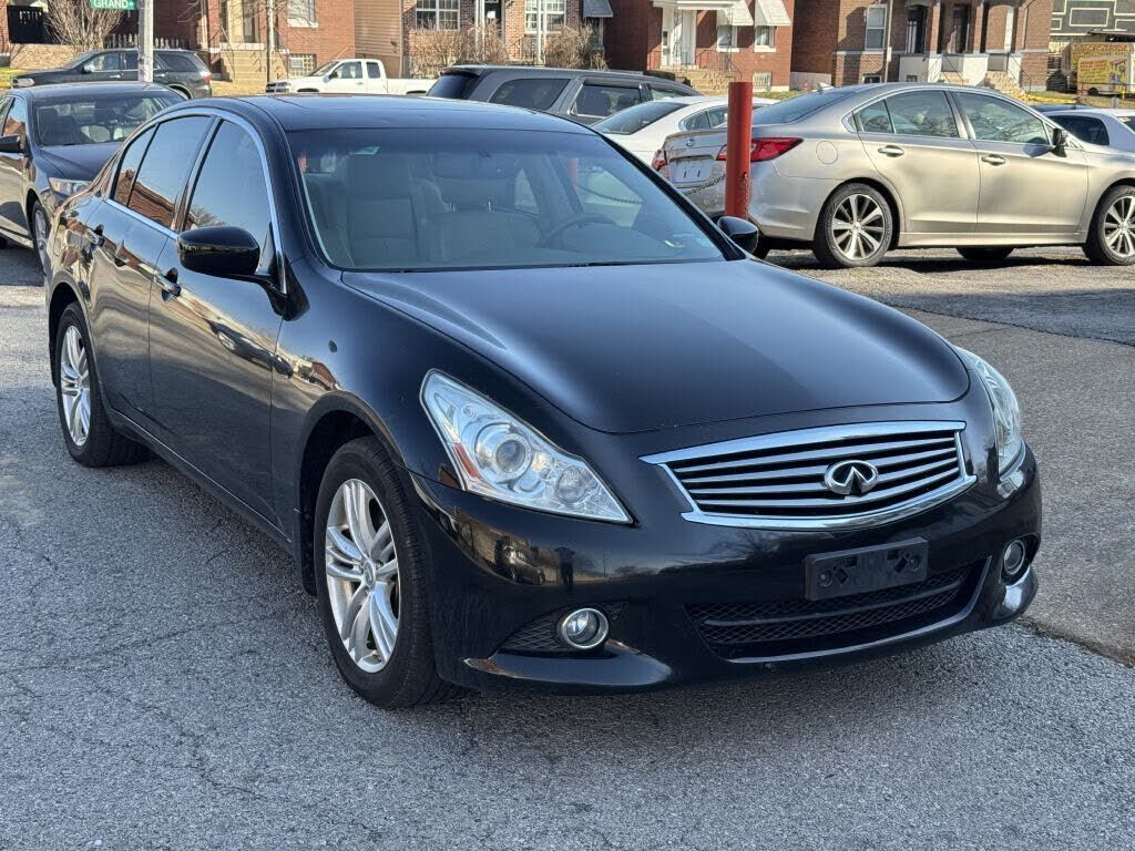 2012 INFINITI G25
