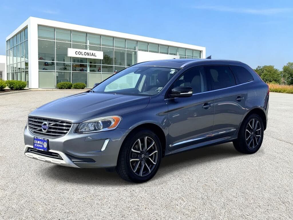 2017 VOLVO XC60
