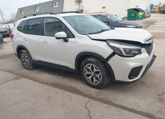 2021 SUBARU Forester