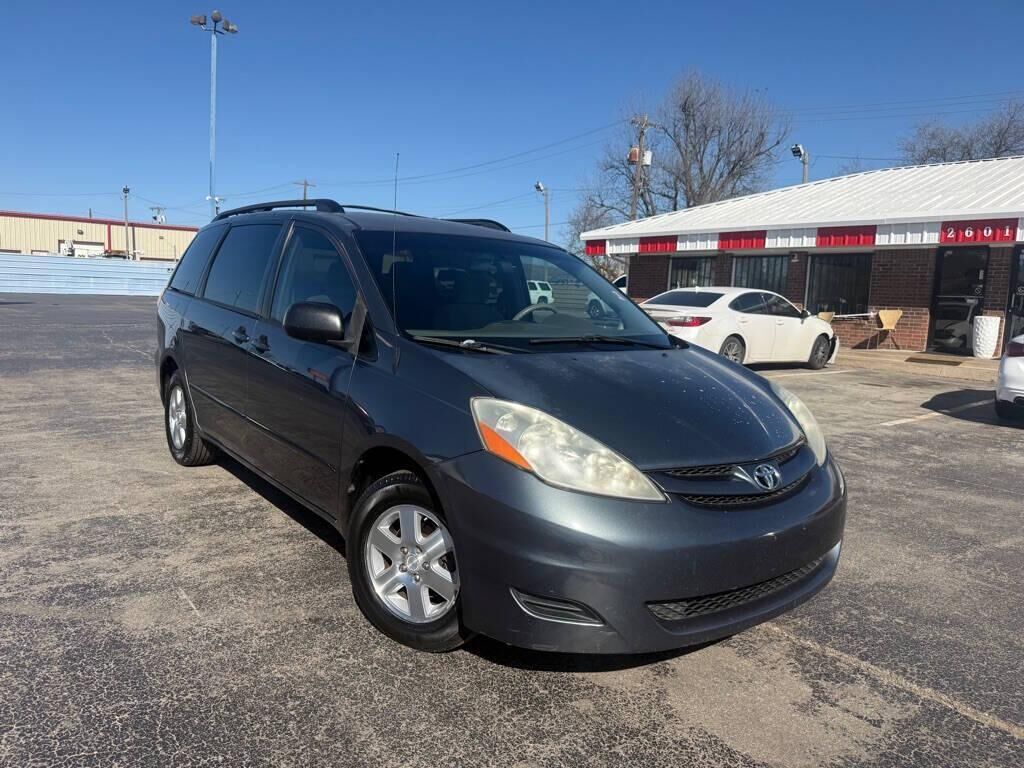 2008 TOYOTA Sienna