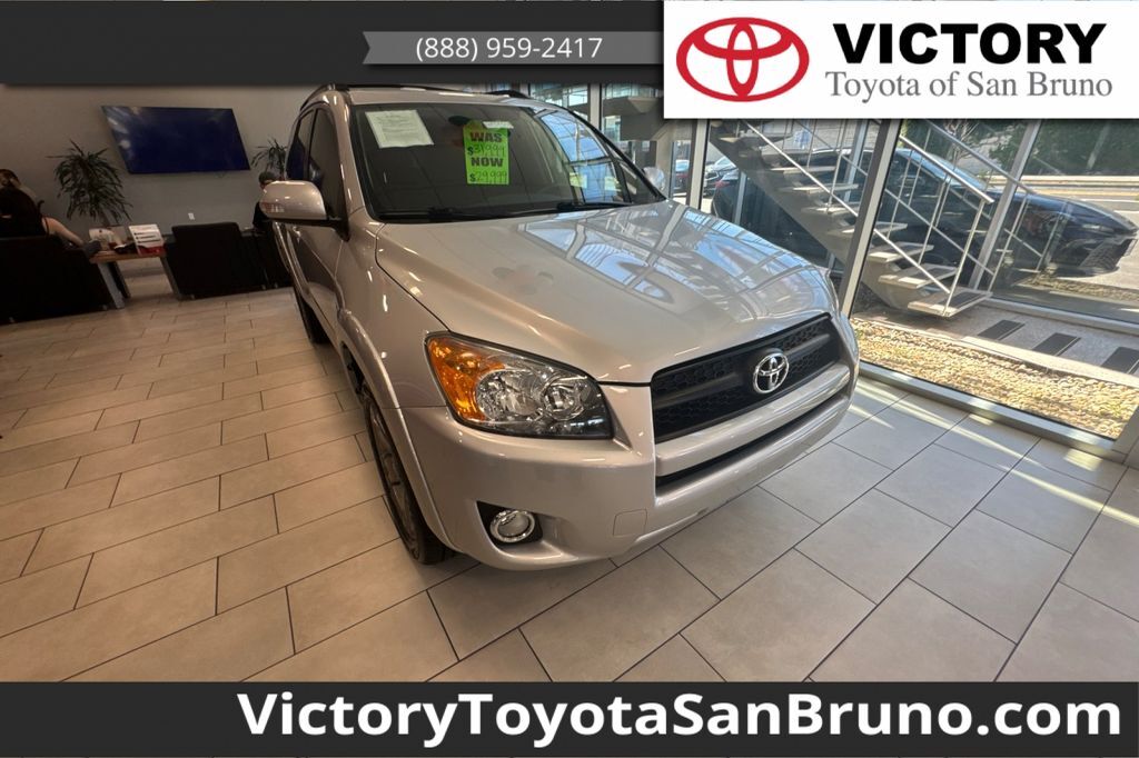2012 TOYOTA RAV4