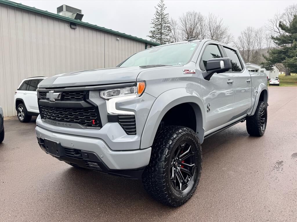 2025 CHEVROLET Silverado