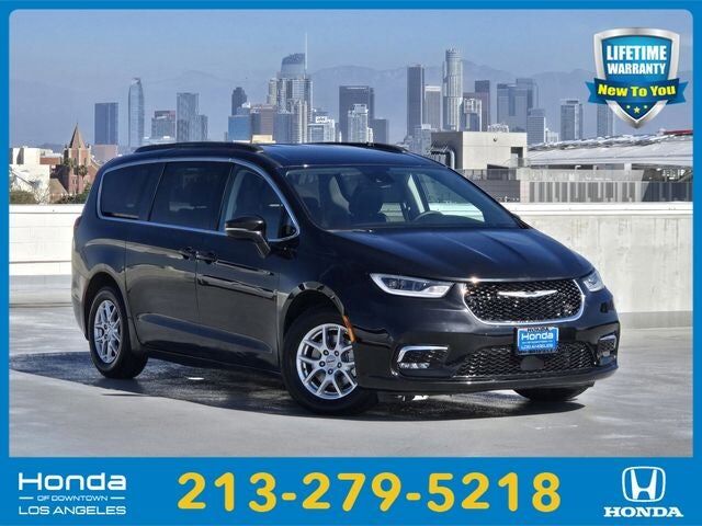 2022 CHRYSLER Pacifica