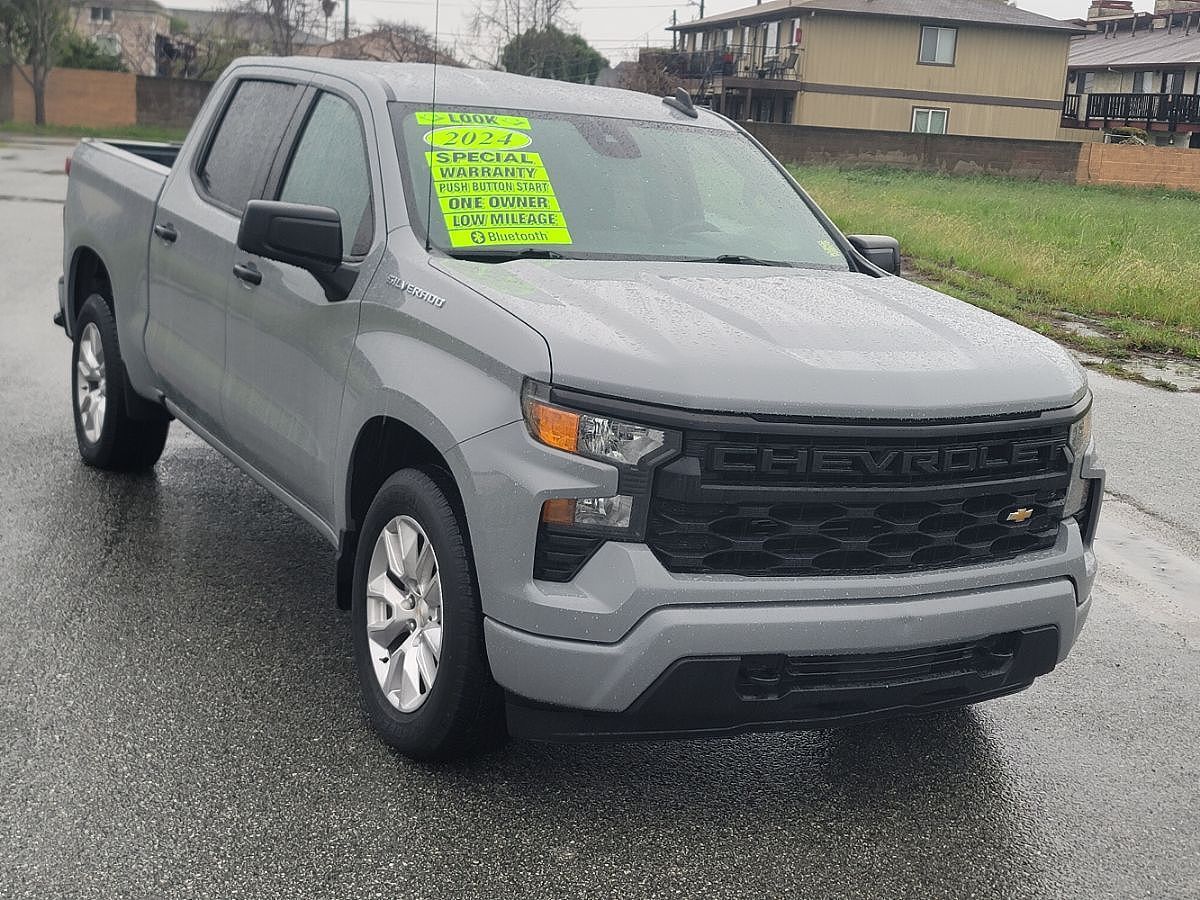 2024 CHEVROLET Silverado