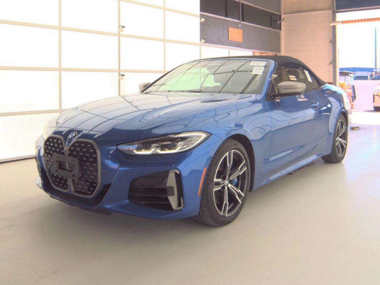 2023 BMW M4