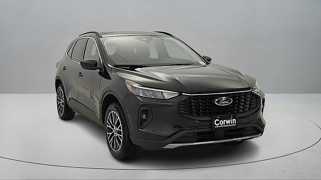 2026 FORD Escape