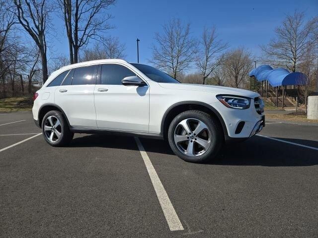 2022 MERCEDES-BENZ GLC-Class