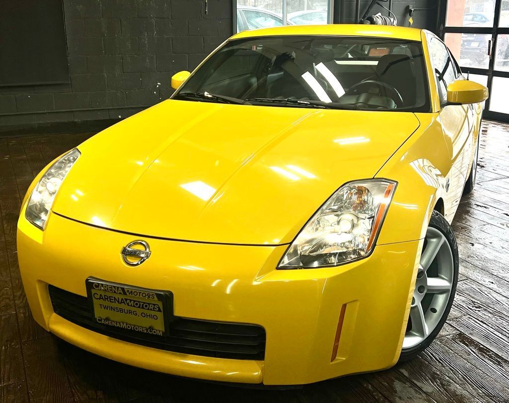 2005 NISSAN 350Z