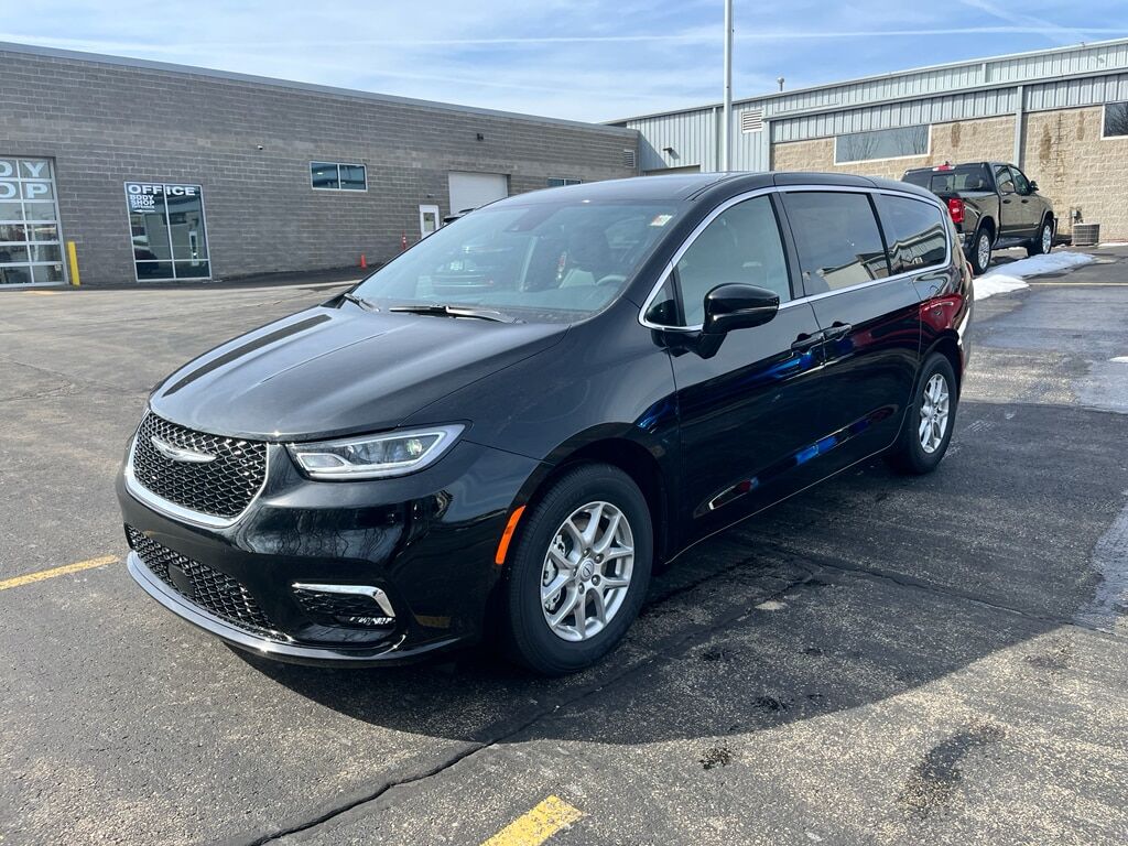 2026 CHRYSLER Pacifica