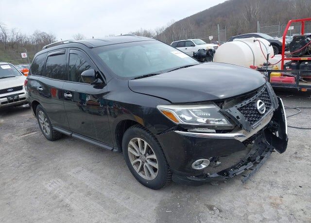 2016 NISSAN Pathfinder