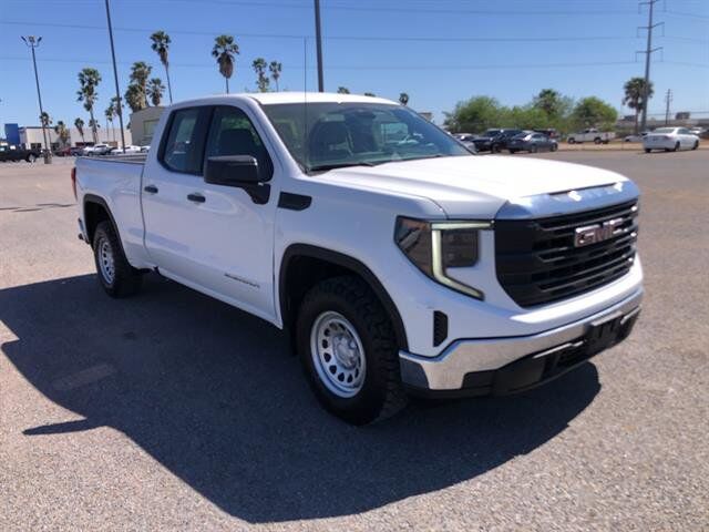 2023 GMC Sierra