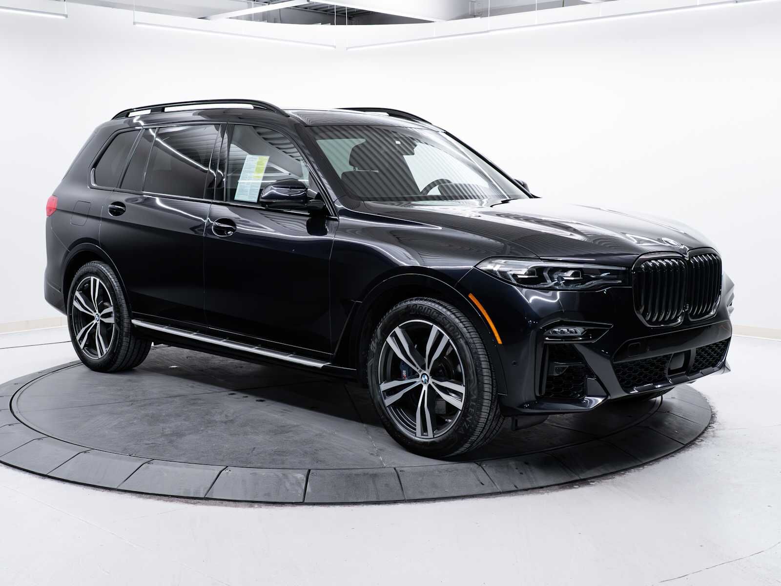 2022 BMW X7