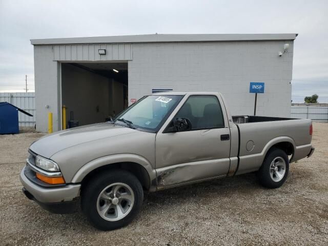 2002 CHEVROLET S-10 Pickup