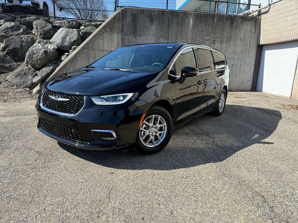 2026 CHRYSLER Pacifica