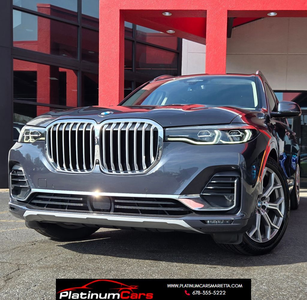 2022 BMW X7