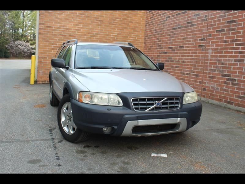 2005 VOLVO XC70