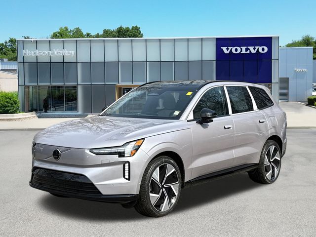 2026 VOLVO EX90