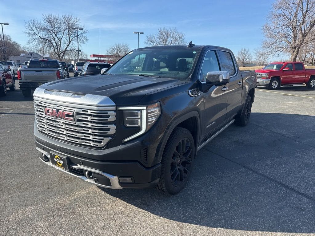 2024 GMC Sierra