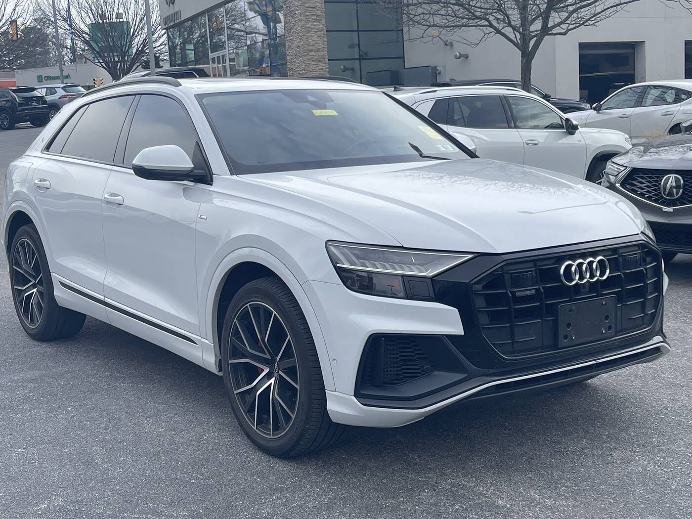 2020 AUDI Q8