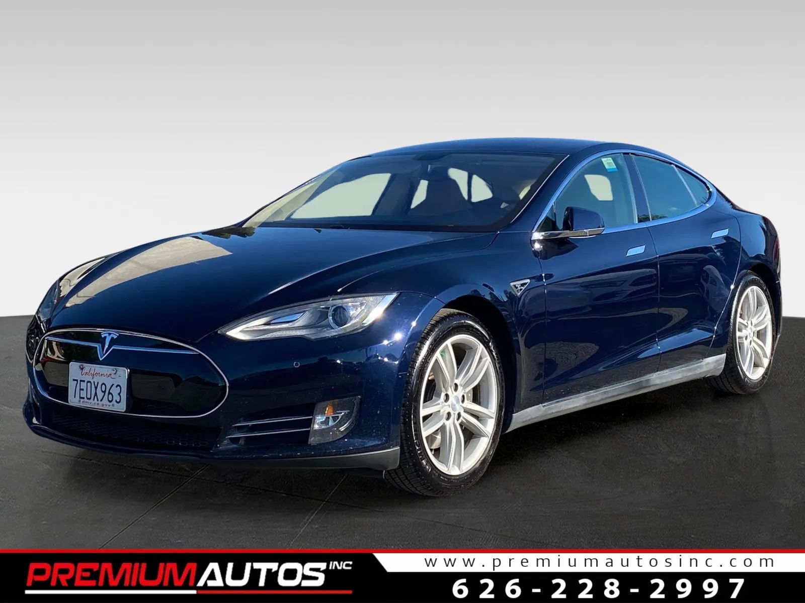 2014 TESLA Model S