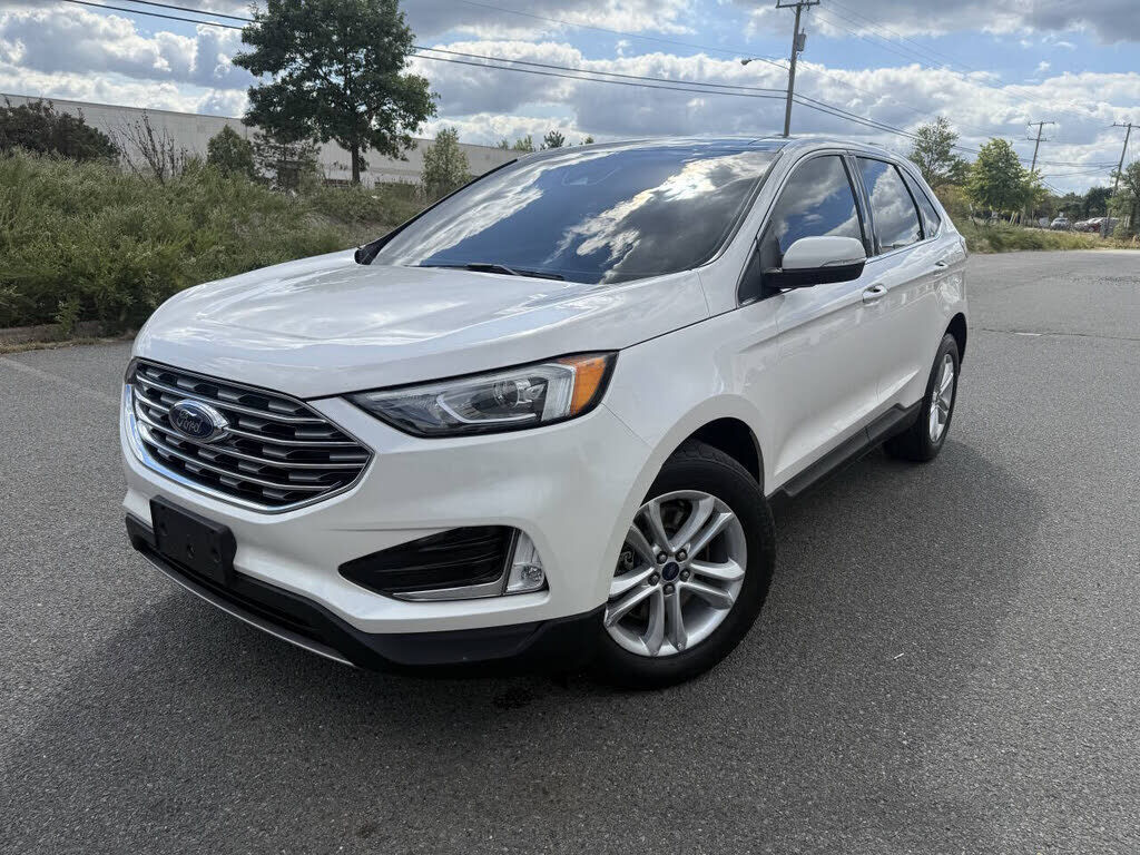 2019 FORD Edge