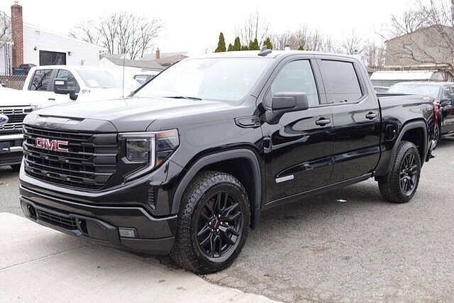 2024 GMC Sierra