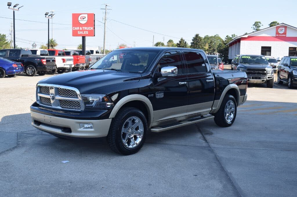 2011 DODGE Ram