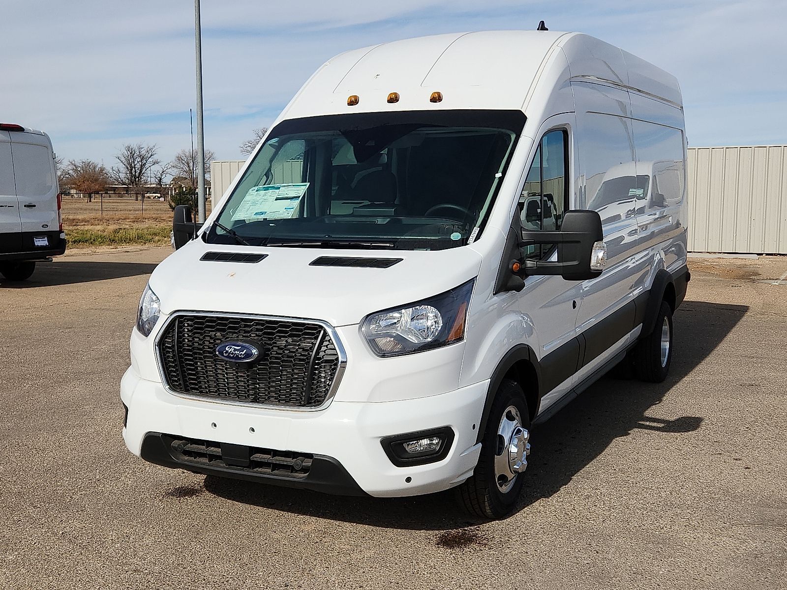 2025 FORD Transit