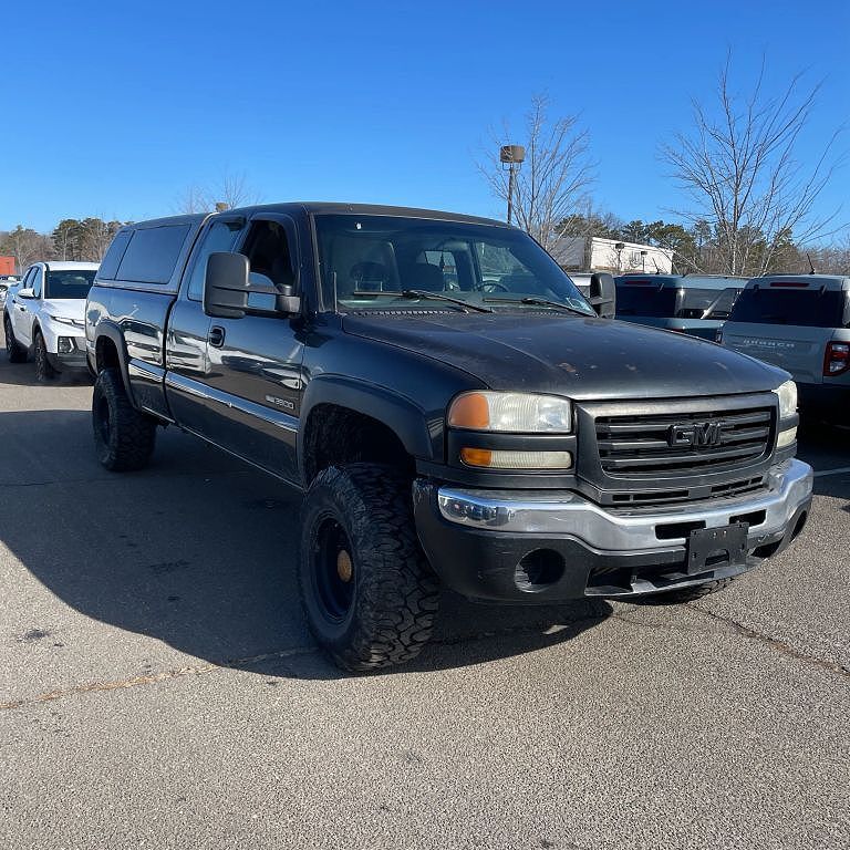 2005 GMC Sierra