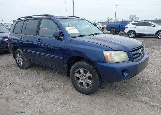 2004 TOYOTA Highlander