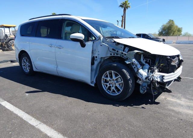 2021 CHRYSLER Voyager