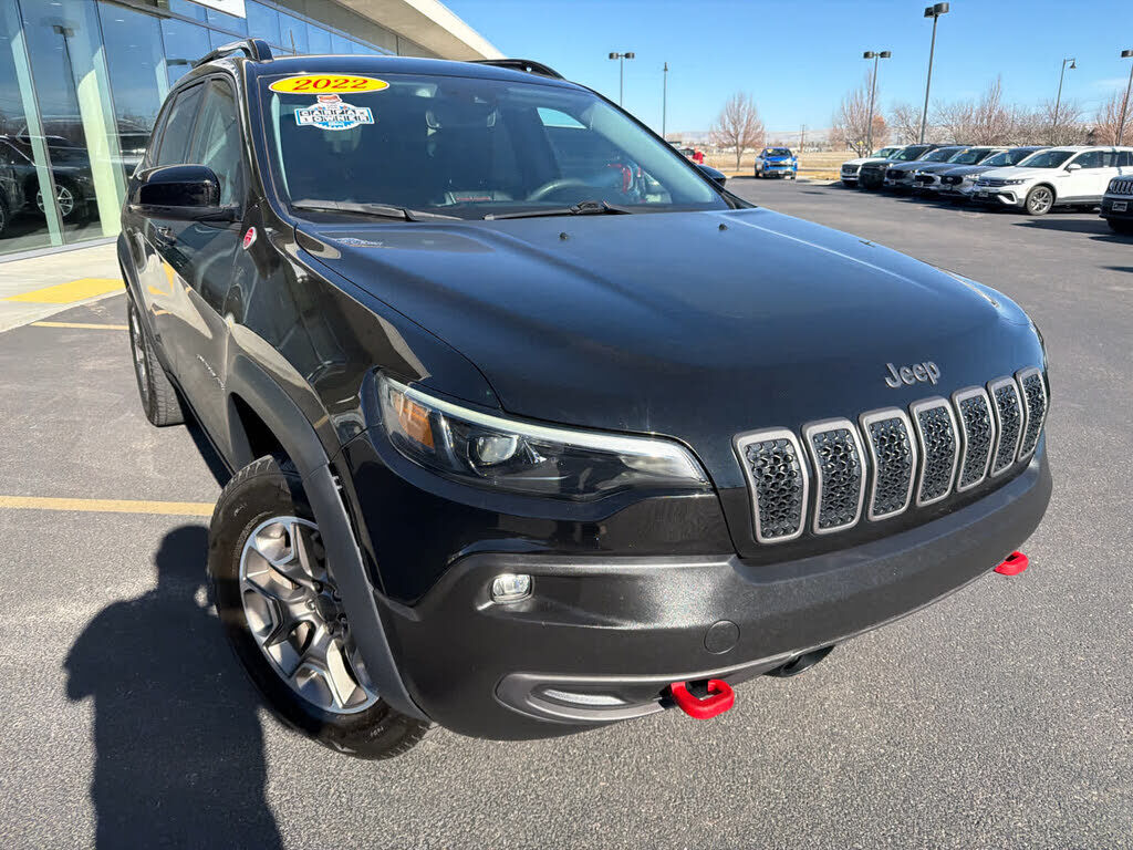 2022 JEEP Cherokee