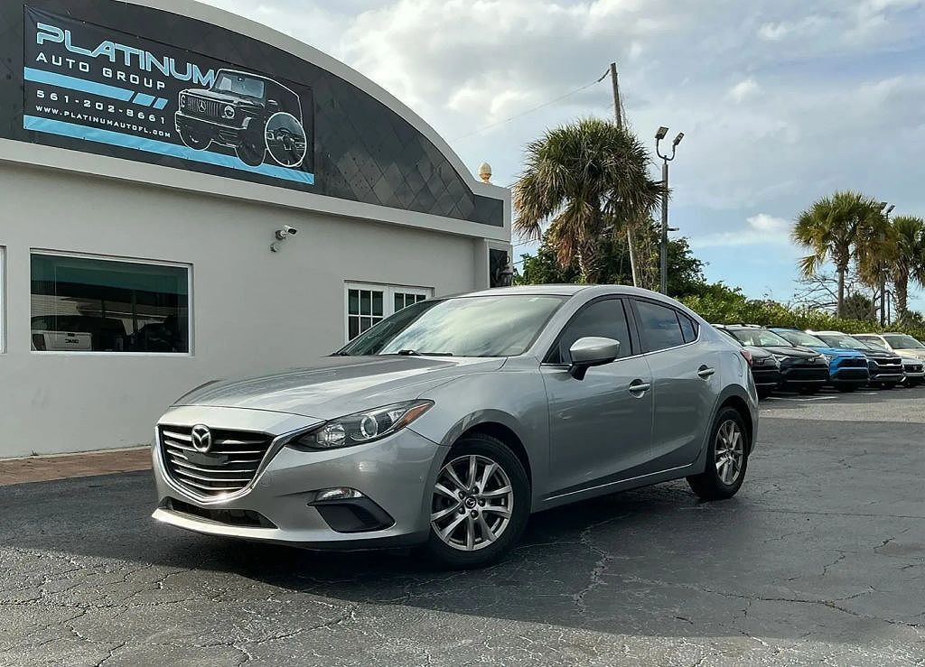 2016 MAZDA Mazda3