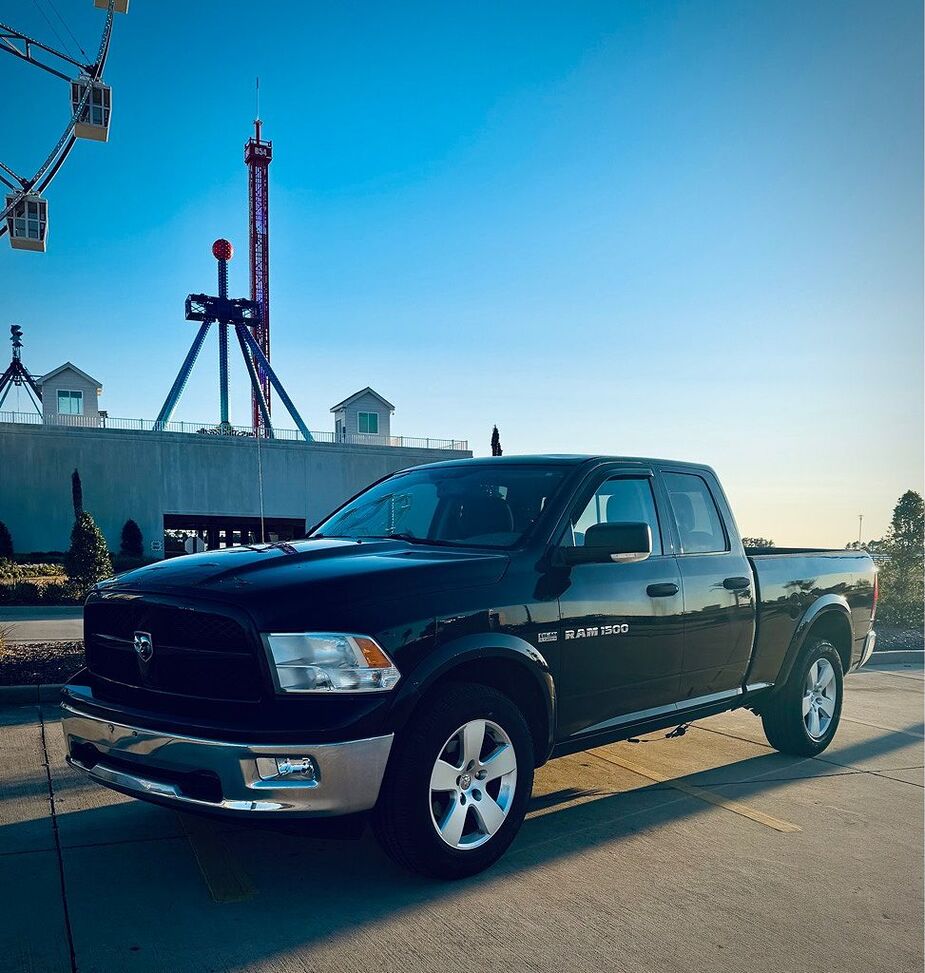 2012 DODGE Ram