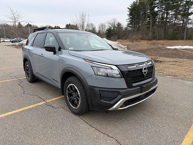 2024 NISSAN Pathfinder