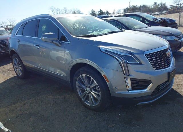 2025 CADILLAC XT5