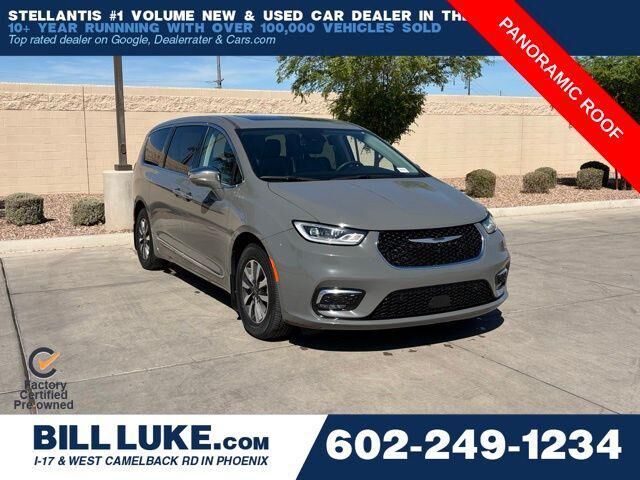 2022 CHRYSLER Pacifica