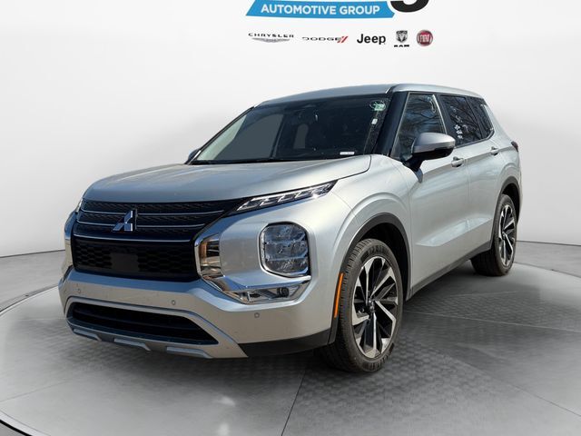 2024 MITSUBISHI Outlander
