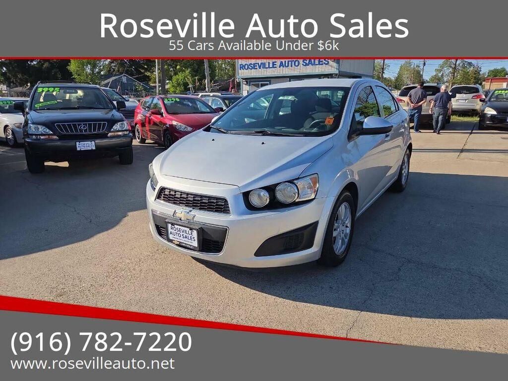 2013 CHEVROLET Sonic