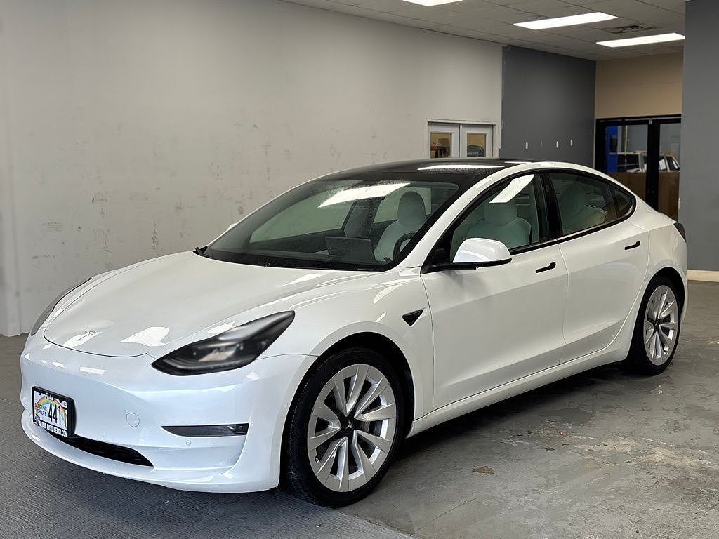 2021 TESLA Model 3