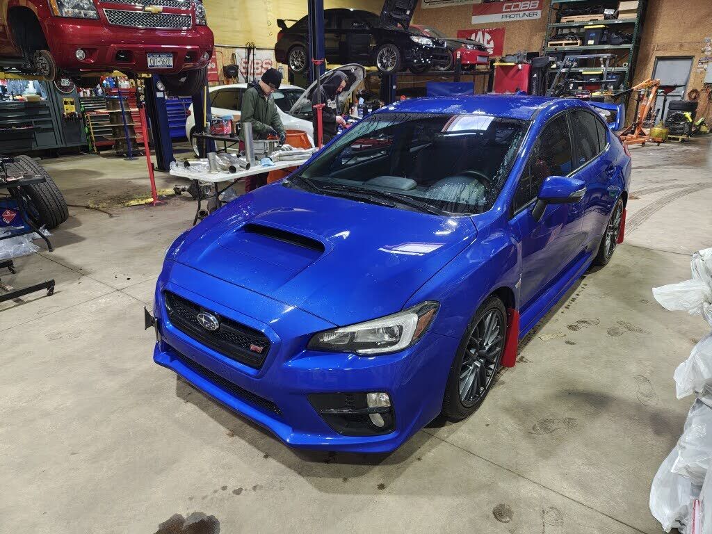 2017 SUBARU WRX