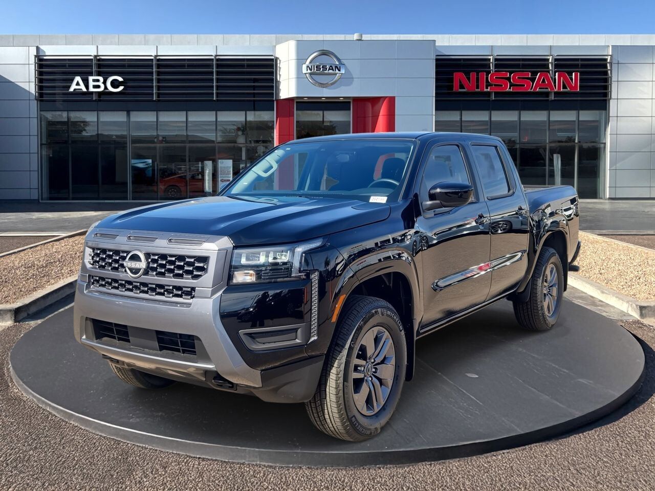 2026 NISSAN Frontier