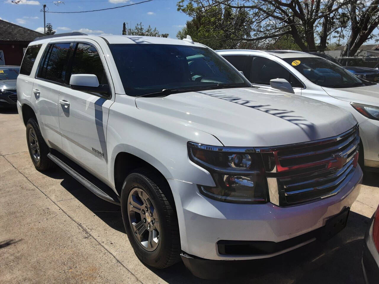 2020 CHEVROLET Tahoe