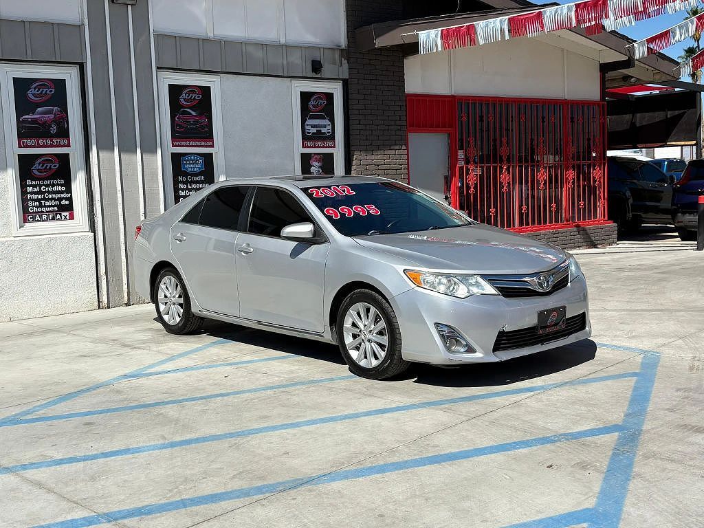 2012 TOYOTA Camry