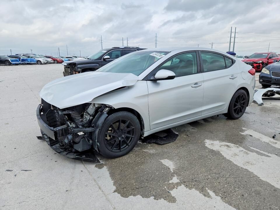 2018 HYUNDAI Elantra