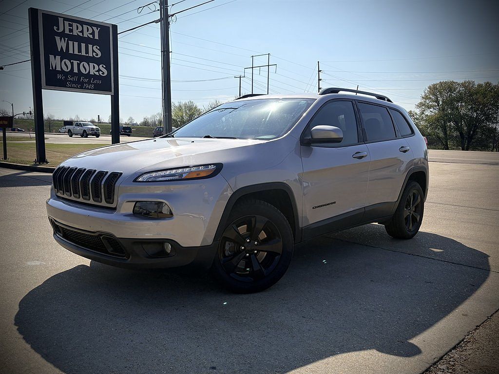 2018 JEEP Cherokee
