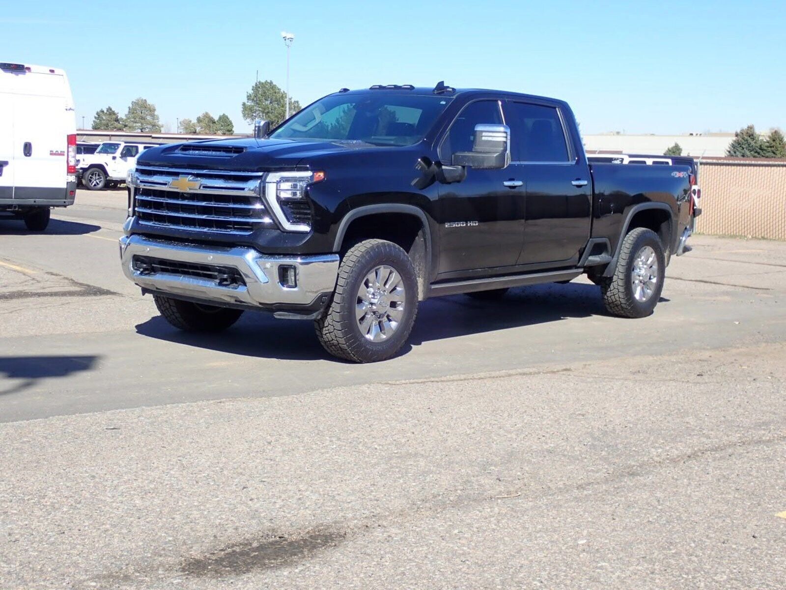 2024 CHEVROLET Silverado HD