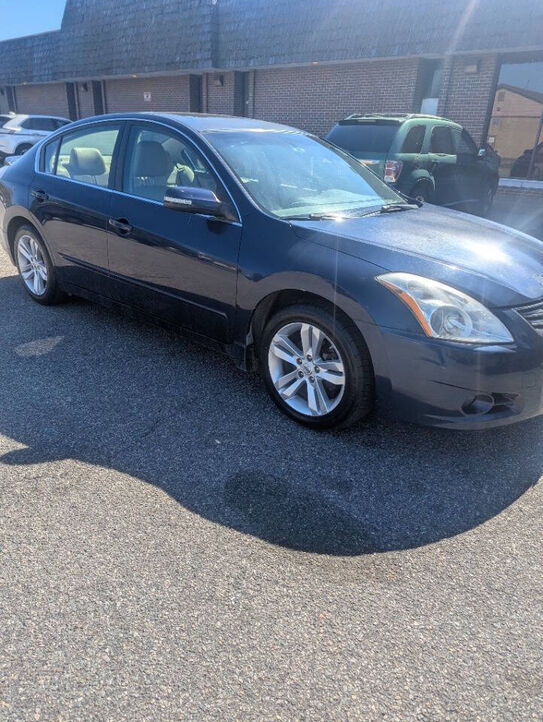2012 NISSAN Altima