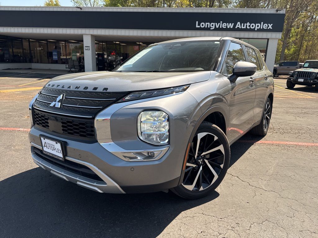 2024 MITSUBISHI Outlander